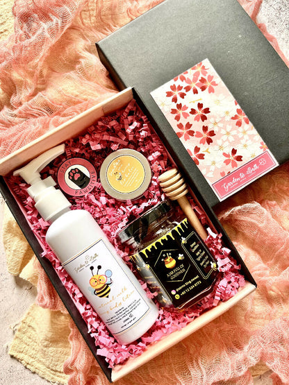 Honey Bee-Day Gift Set