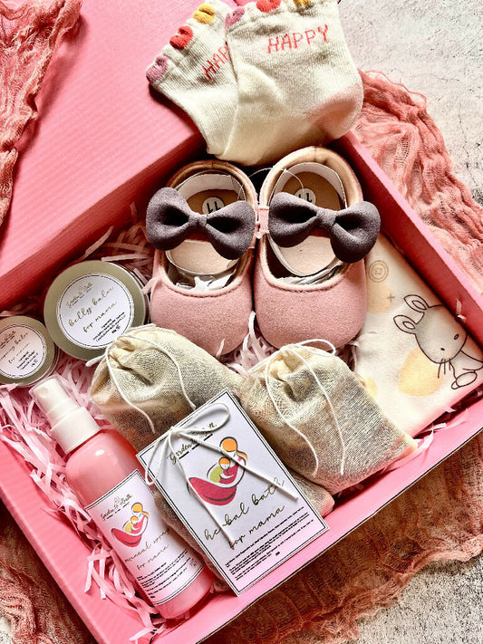 Post Natal Pink Gift Set for Mommy & Baby Girl