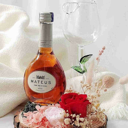 Mateus Rose Wine - Preserved Flowers Gift Set