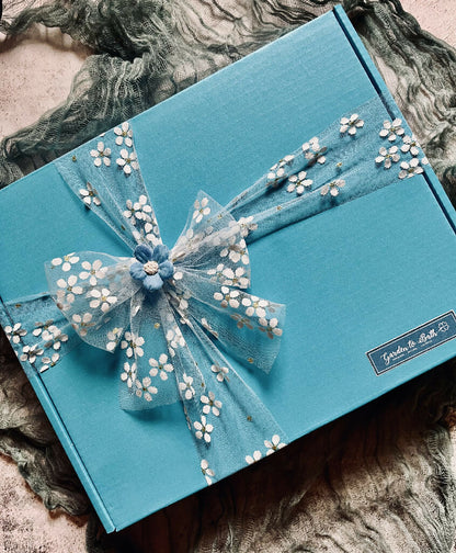 Blue Winter Gift Set