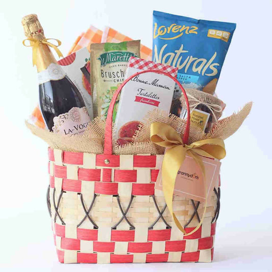 Summer Picnic - Gift Basket