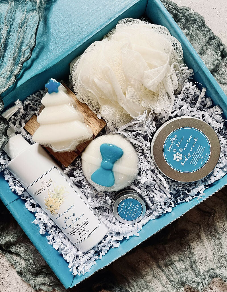 Blue Winter Gift Set