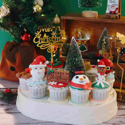 Christmas Cupcake With Spinning Machine