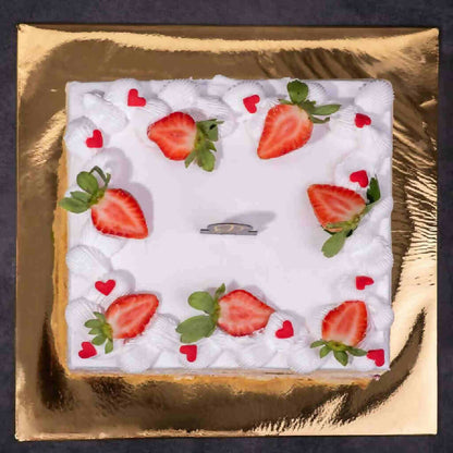 Strawberry Yogurt Pudding Cake