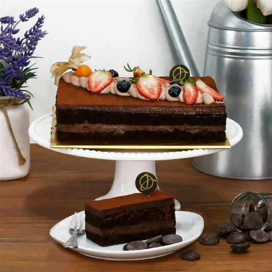 Gianduja Dark Chocolate Cake