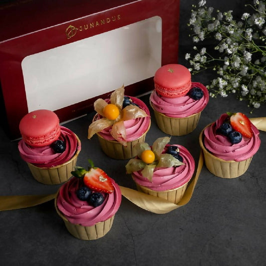 Very Berries Cupcakes