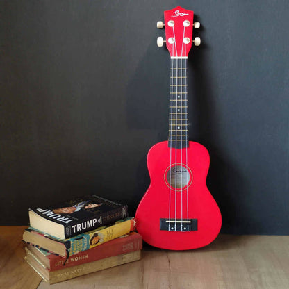 Smiger UK-21 Soprano Ukulele W/Bag (Red)